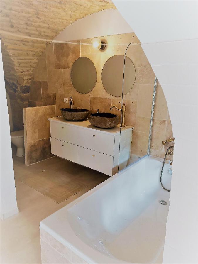 Bed and Breakfast La Cachette Aigues-Vives  Екстер'єр фото