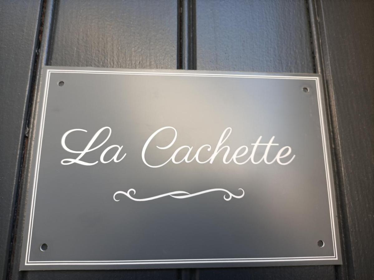 Bed and Breakfast La Cachette Aigues-Vives  Екстер'єр фото